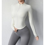 “Entrena con estilo: Chaqueta corta deportiva de yoga para mujer”